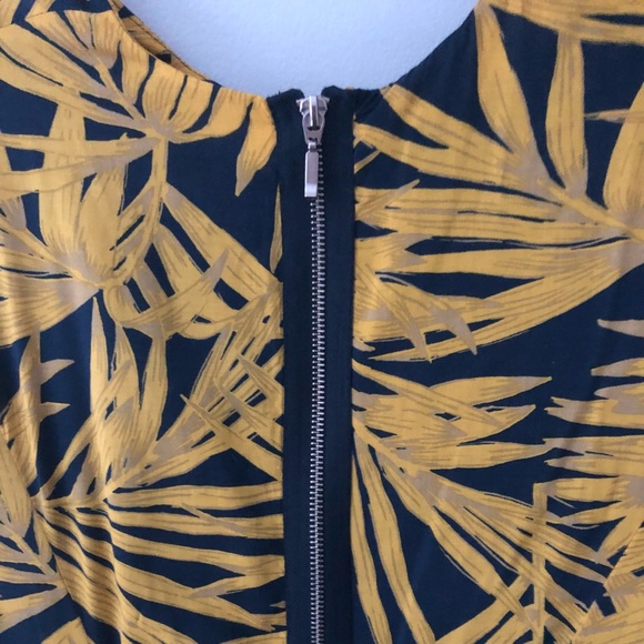 Yellow and Navy Palm Printed Dress - Picture 4 of 4