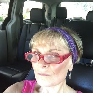 Meet your Posher, Kim