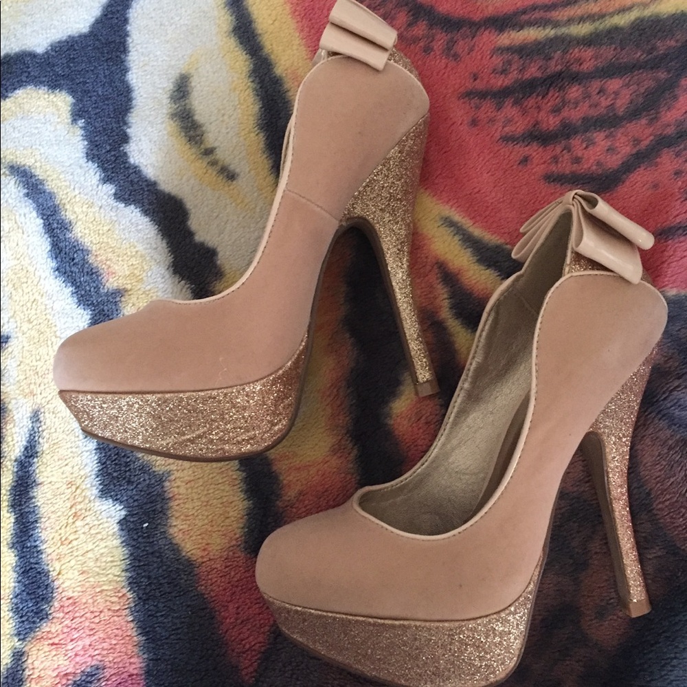 Qupid Nude Pumps