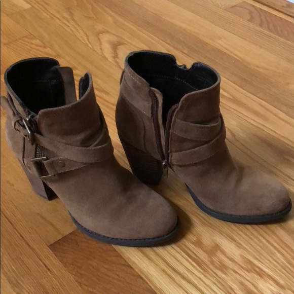 GUESS booties - Picture 1 of 4