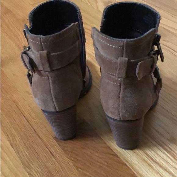 GUESS booties - Picture 3 of 4