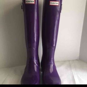 Hunter Boots size 9 Purple Like New