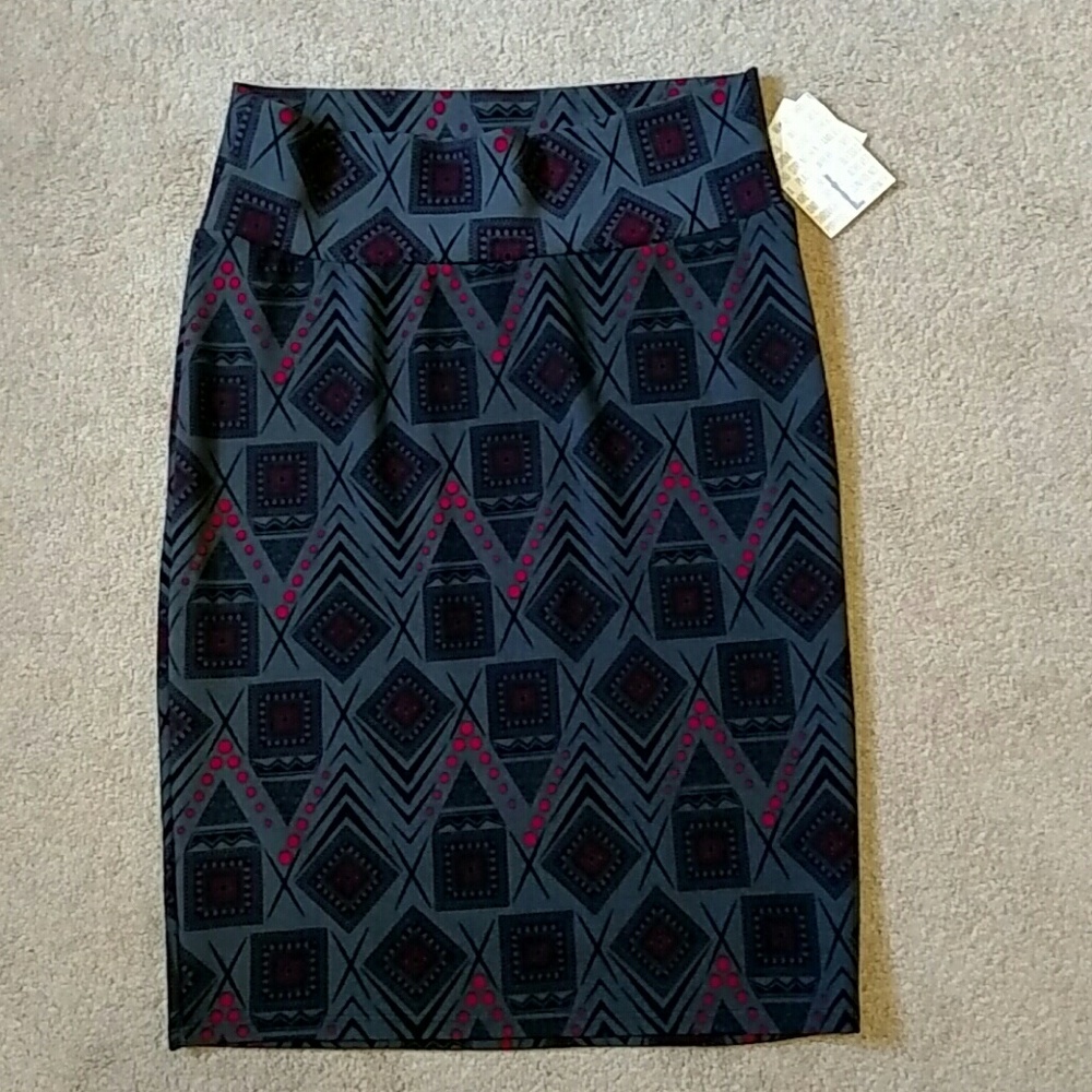 Lularoe Cassie