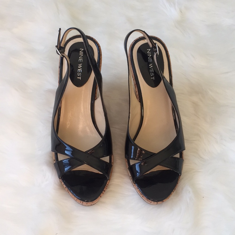 BRAND NEW - Black Sandal Wedges
