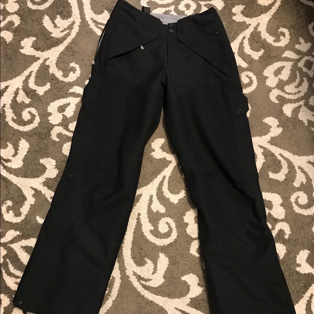 Patagonia black snow pants