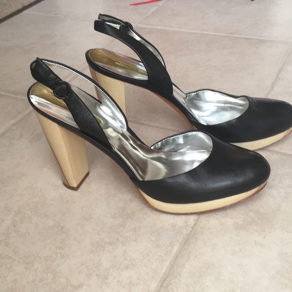 Kenneth Cole Heels