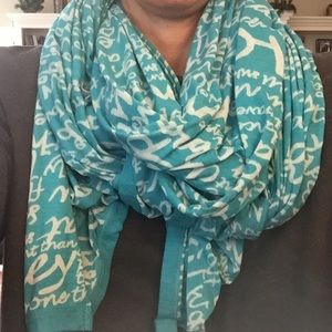 Lululemon blanket scarf