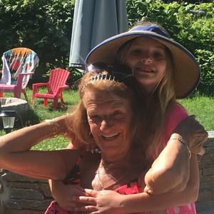 Meet your Posher, Dawn