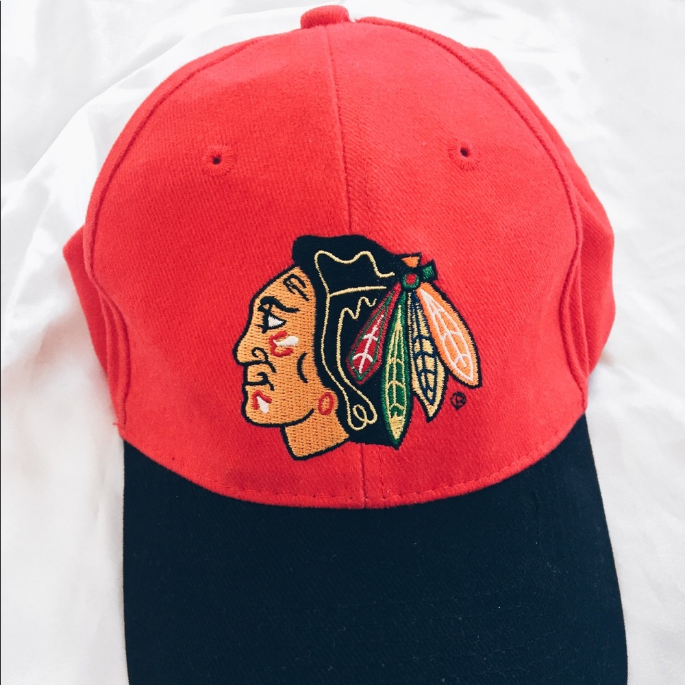 ❌SOLD❌NHL Chicago Blackhawks Fitted Hat, Red