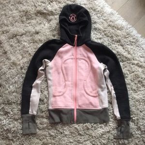 Black and pink Lulu lemon jacket size xs
