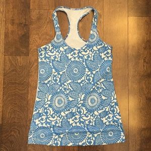 Lululemon coolracer back