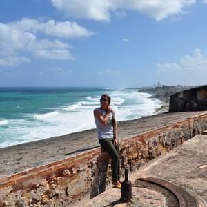 Meet your Posher, Paula