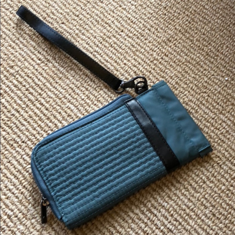 Lewis n Clarke wristlet