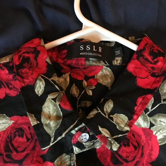 Men’s Floral Button Up - Picture 3 of 3