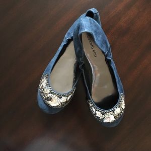 Embellished navy blue flats