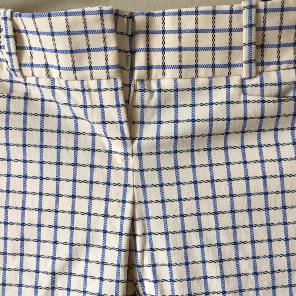 The Limited exact stretch trousers.
