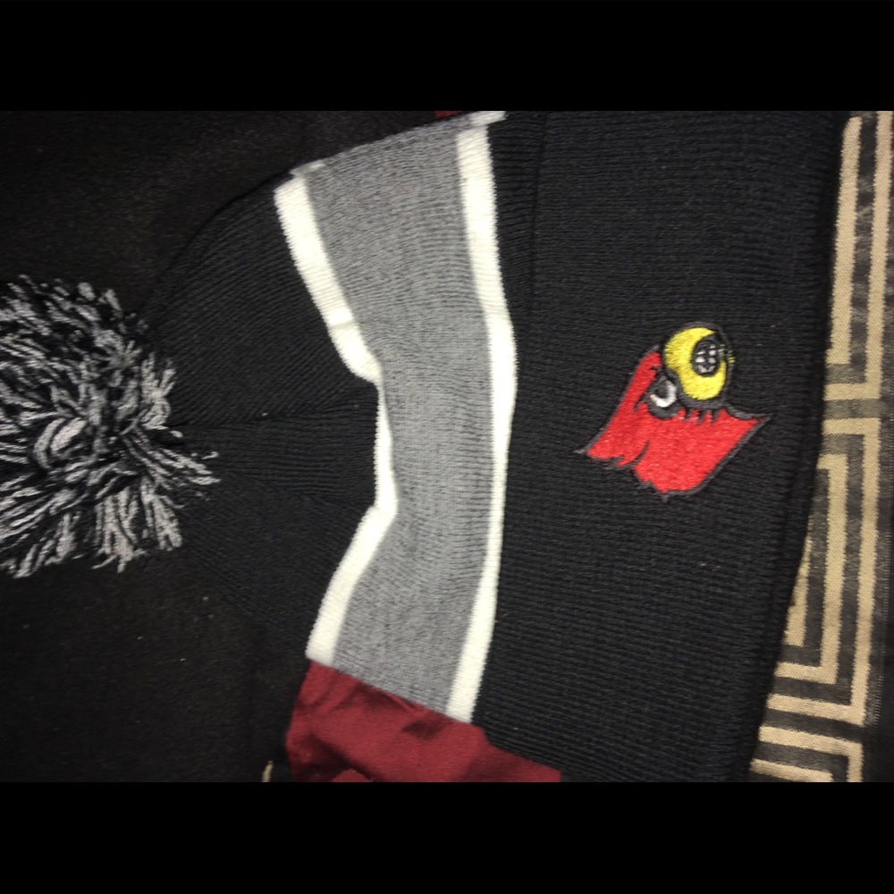 Louisville Cardinals Men’s tobogon