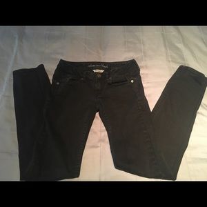 Black American Eagle jeans