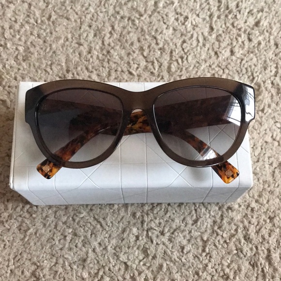 Dior Accessories - Dior sunnies