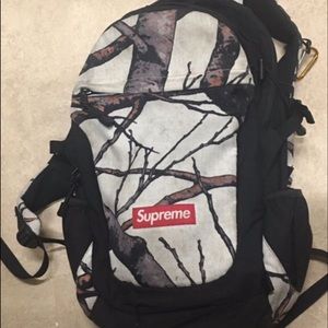 Supreme Winter/Fall backpack