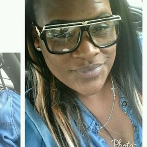 Meet your Posher, Ingrid