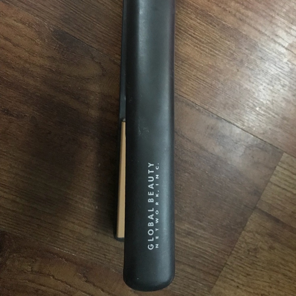 Chi straightener
