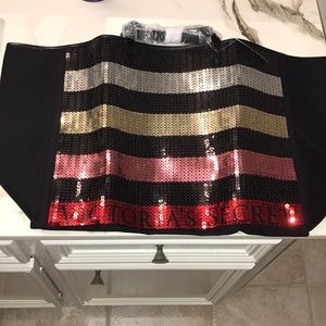 VICTORIA SECRET TOTE