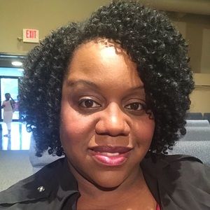 Meet your Posher, Tiffany