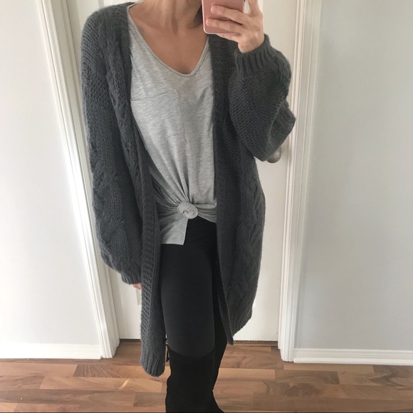 NOT AVAILABLEEE - Picture 2 of 8