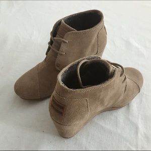 TOMS Wedges