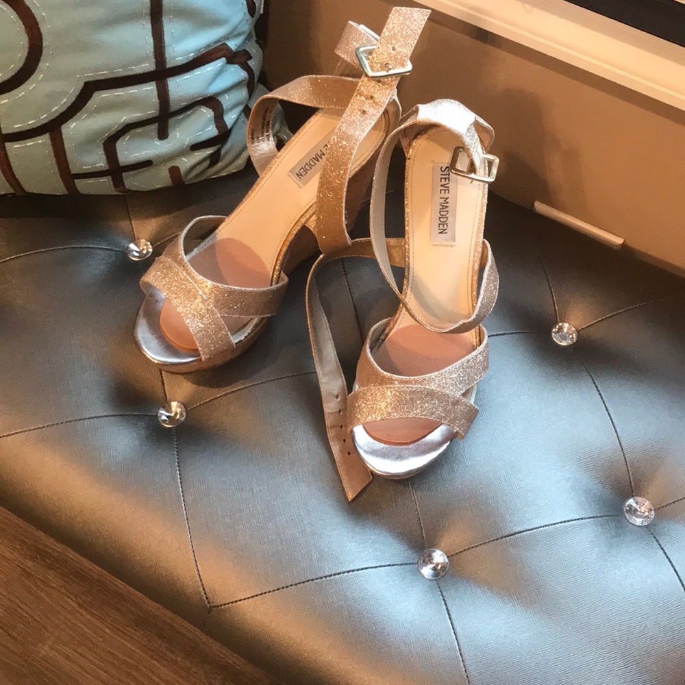 Steve Madden 8.5 Platforms Sparkly - image 1