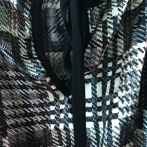 Plaid top - Picture 4 of 4