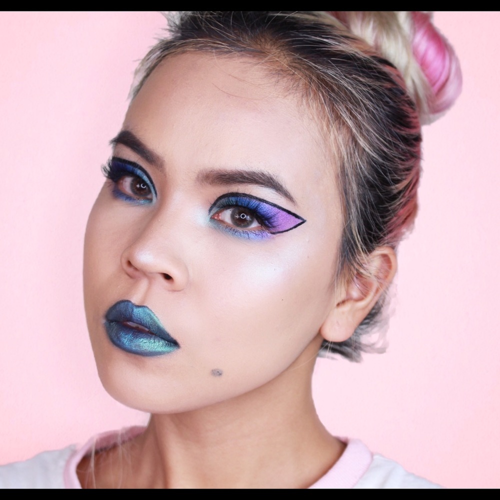 Meet your Posher, Cloe