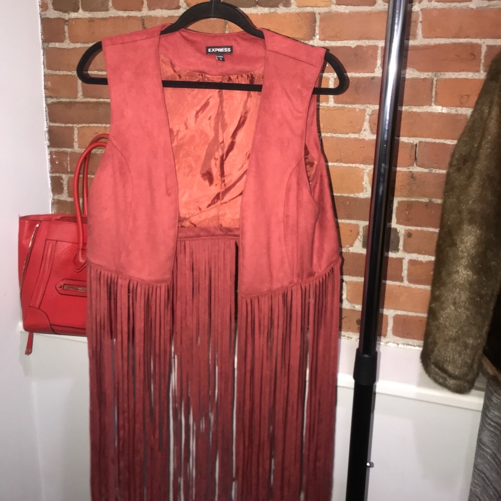 Versatel Fringe Vest