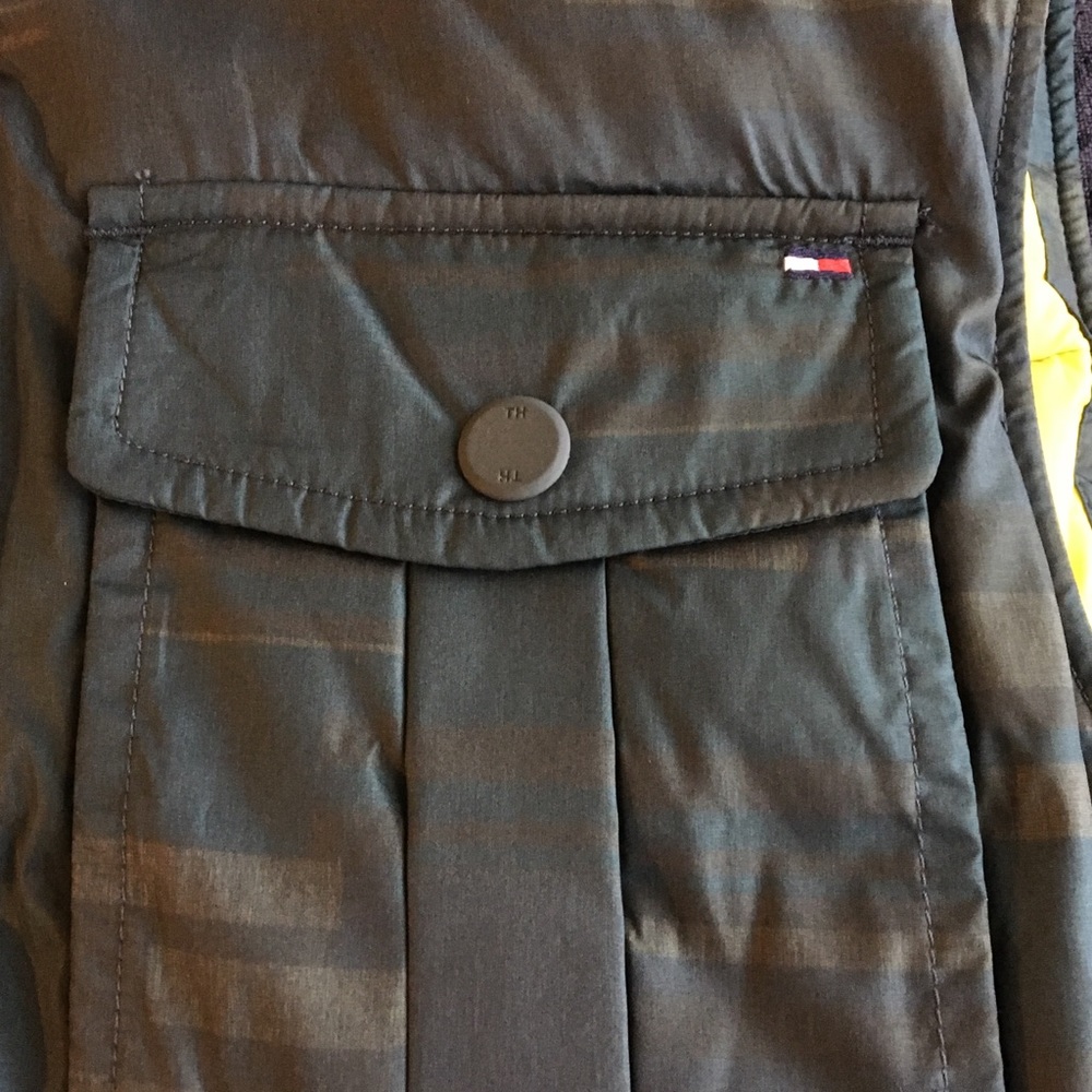 🔥🔥Tommy Hilfiger Feather Down 🦆 Vest - Picture 4 of 7