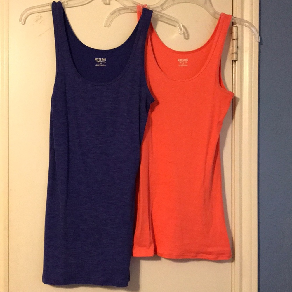 2 layering tank tops