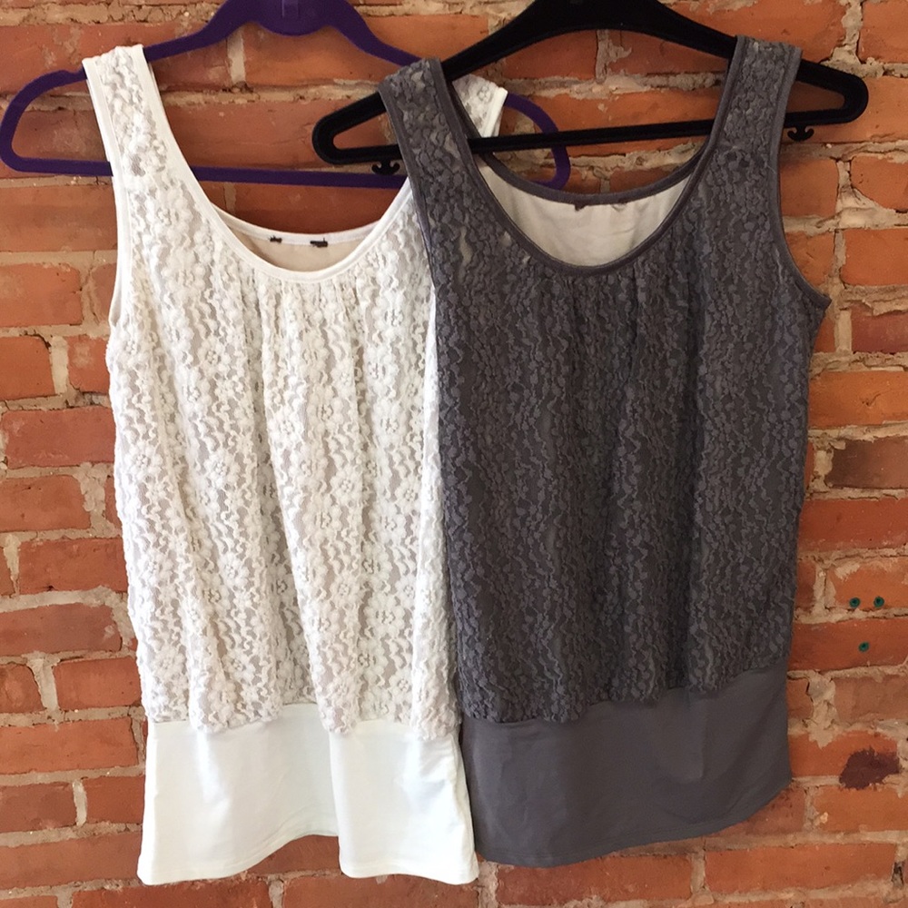 🌺 Sold 🌺 2 sleeveless blouses - Picture 1 of 4
