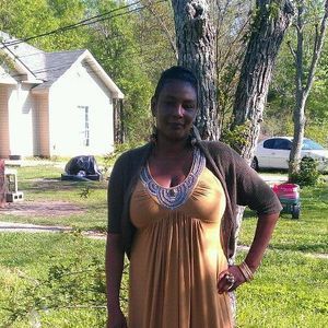 Meet your Posher, Cynthia