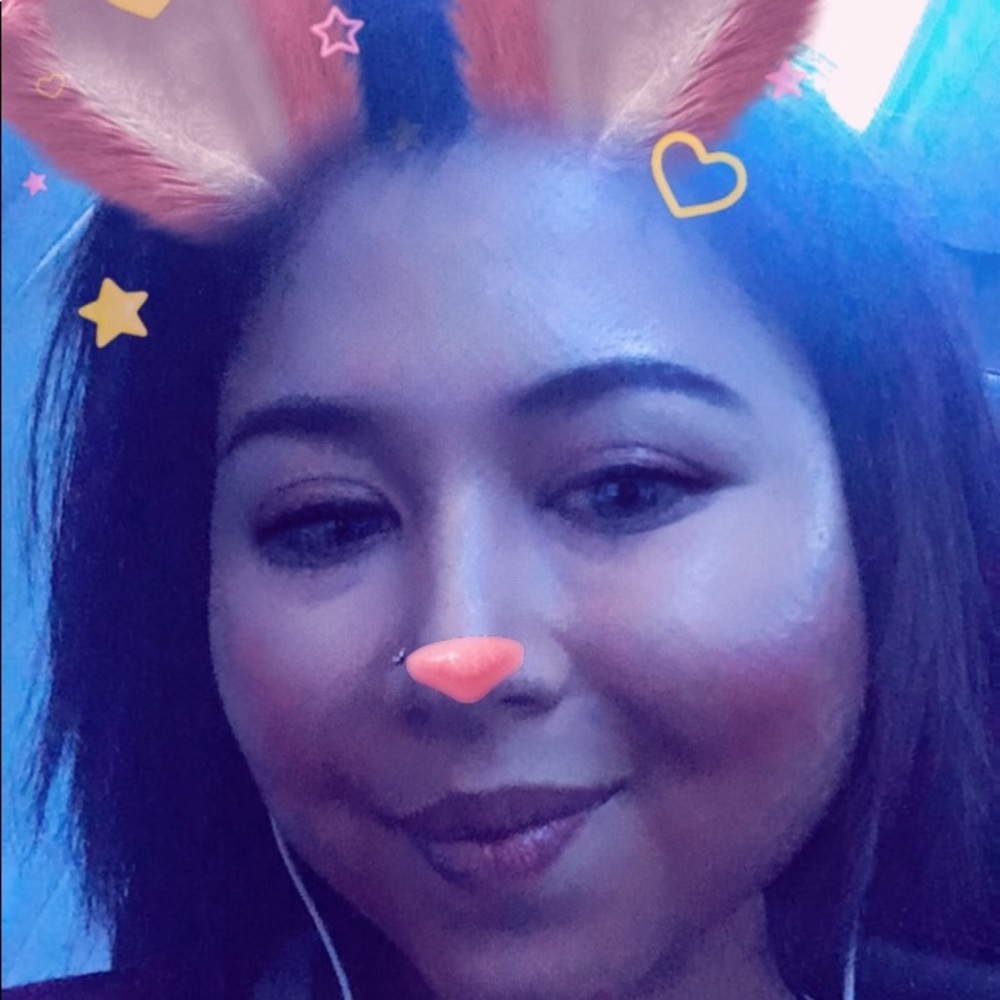 Meet your Posher, Vanessa