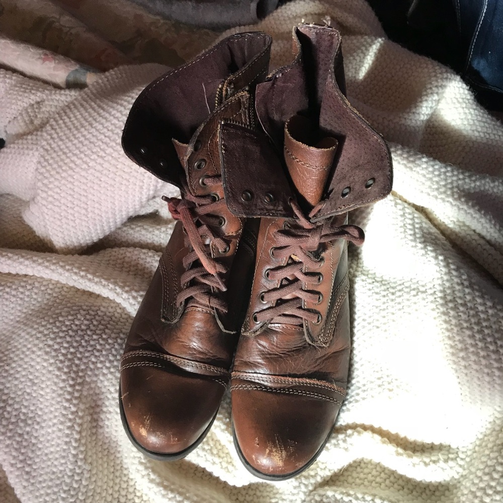Steve Madden combat boots