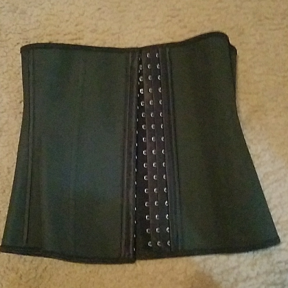 Latex waist trainer