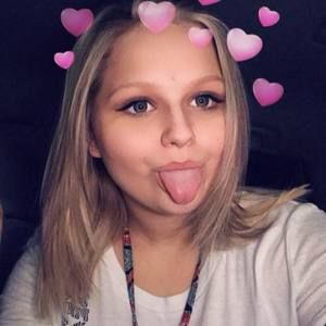 Meet your Posher, Katelyn