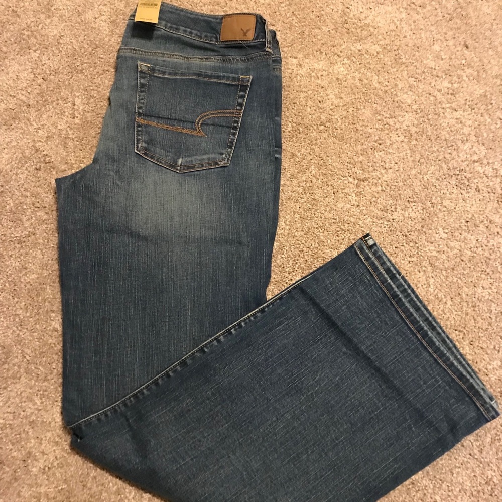 American Eagle Favorite Boyfriend Jeans