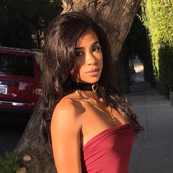 Sale✨ Velvet & Crystal Rhinestone Heart Choker CCO - Picture 3 of 4