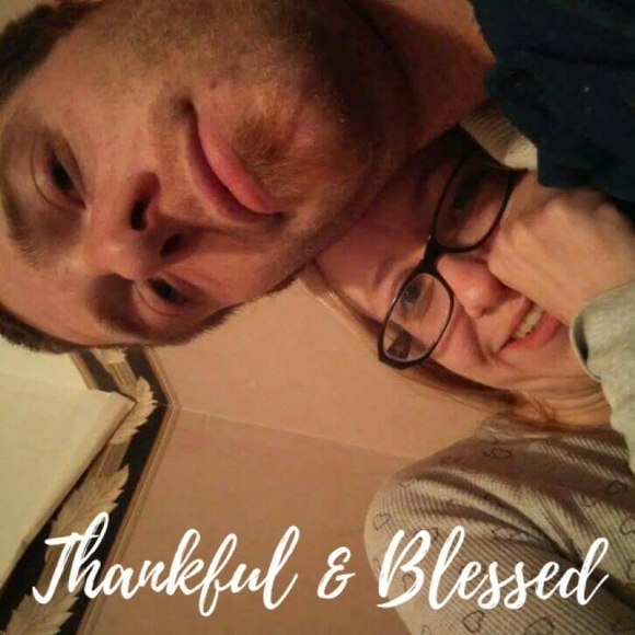 Meet your Posher, Stefani - Picture 1 of 1