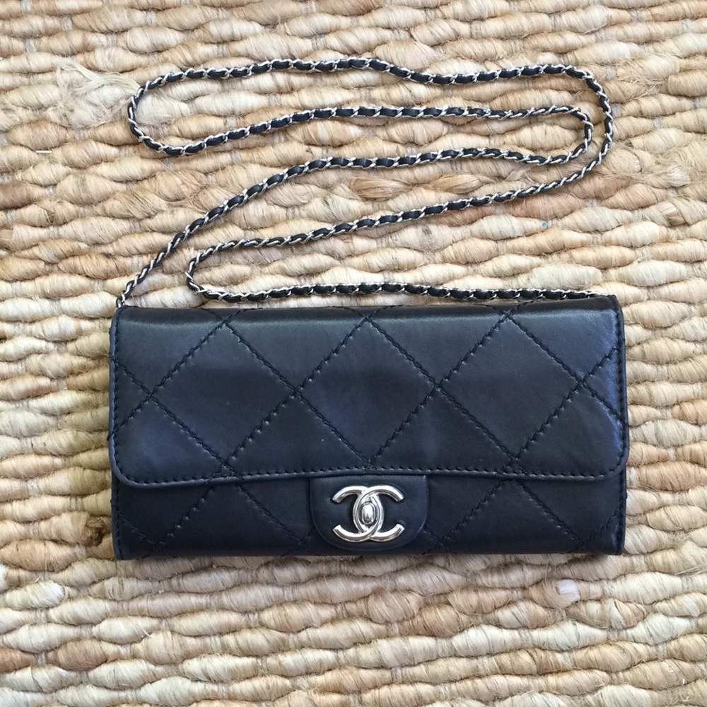 Chanel Wallet On Chain WOC