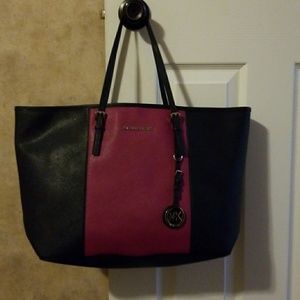 Michael kors tote