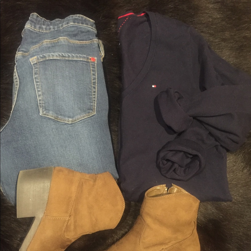 Dark Blue Tommy Hilfiger Sweater- Prima Cotton