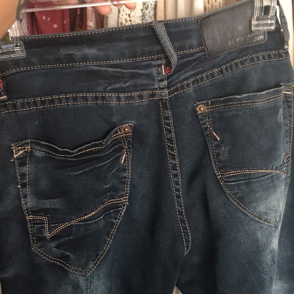 Best Jeans Ever. Booty lifting project 18 jeans - Picture 4 of 7