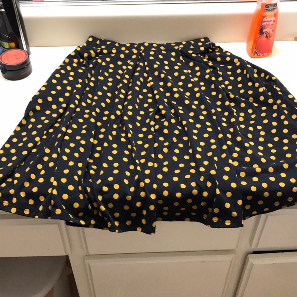 LuLaRoe Madison skirt size XS